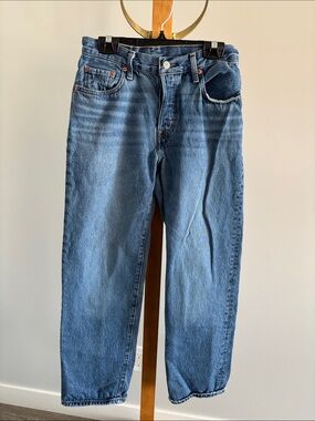 Levi’s 501 '90s Button Fly Straight Leg Jeans in Medium Wash Sz 25